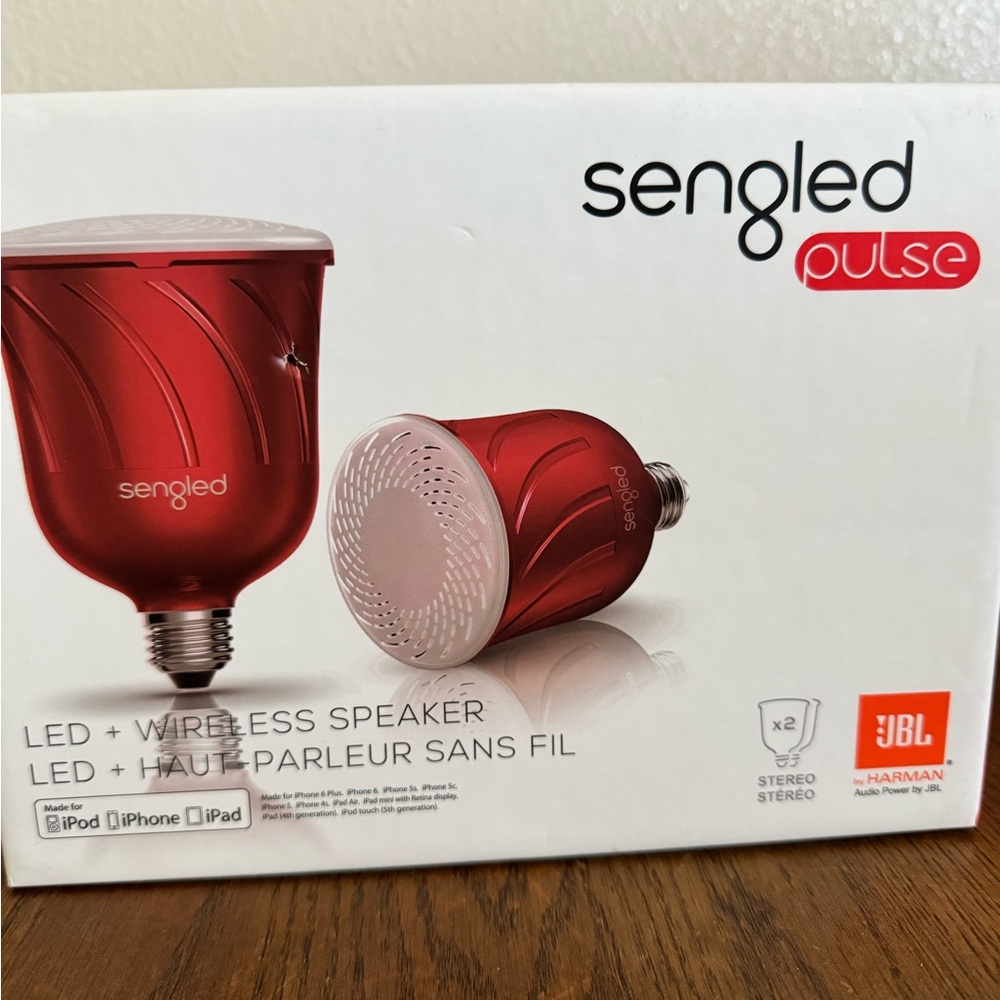 Sengled Pulse Red LED Wireless Speaker Bulb
